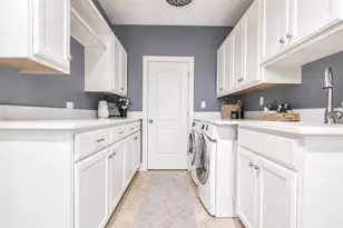 9385 Julia Dr, Saint John, IN 46373 - Photo 25