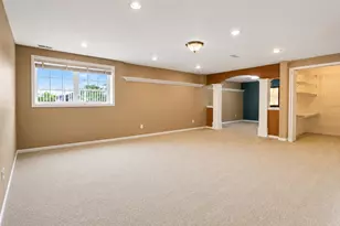 37 Covington Dr, Valparaiso, IN 46385 - Photo 19