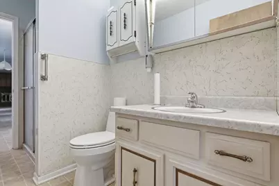 653 Lorraine Drive, Valparaiso, IN 46385 - Photo 17