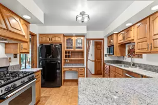 6234 E 109th Ave, Crown Point, IN 46307 - Photo 9