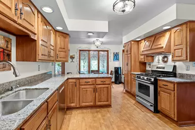 6234 E 109th Avenue, Crown Point, IN 46307 - Photo 7