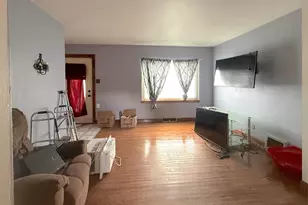 5609 Baring Ave, East Chicago, IN 46312 - Photo 3
