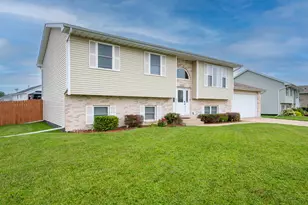 3073 Ramblewood St, Portage, IN 46368 - Photo 3