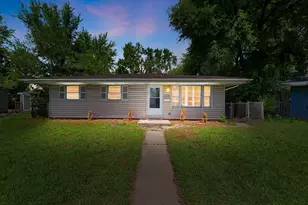 7720 Rhode Island Ct, Hammond, IN 46323 - Photo 1