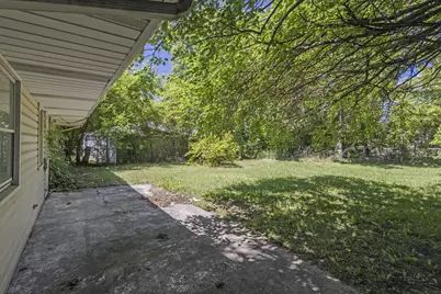 7720 Rhode Island Court, Hammond, IN 46323 - Photo 15