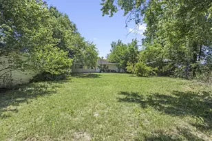 7720 Rhode Island Ct, Hammond, IN 46323 - Photo 17