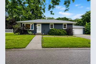 807 Henry Court, Hobart, IN 46342 - Photo 3