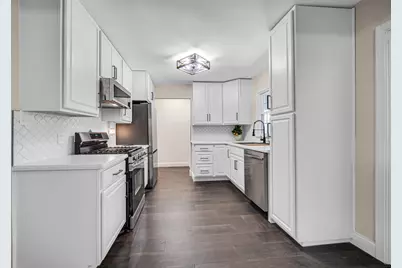3050 W 47th Avenue, Gary, IN 46408 - Photo 9