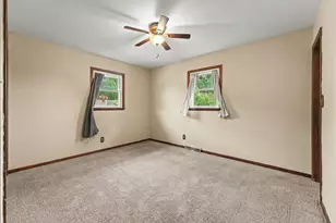 640 Julie Dr, Schererville, IN 46375 - Photo 7