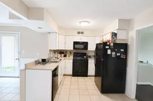 6288 Mulberry Ave, Portage, IN 46368 - Photo 3