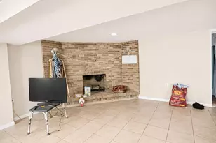 6288 Mulberry Ave, Portage, IN 46368 - Photo 11