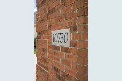 10730 Erie Drive, Crown Point, IN 46307 - Photo 3