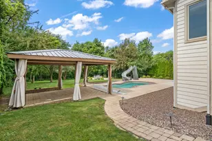 10730 Erie Dr, Crown Point, IN 46307 - Photo 55