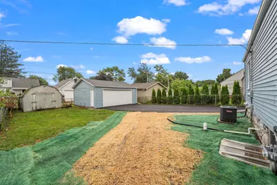 435 N Liberty Street, Hobart, IN 46342 - Photo 23