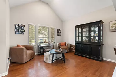 7241 E 104th Place, Crown Point, IN 46307 - Photo 5