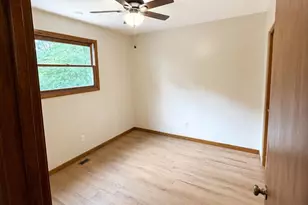 1020 Sievert St, Westchester Township, IN 46304 - Photo 17