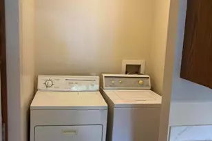 1020 Sievert St, Westchester Township, IN 46304 - Photo 9