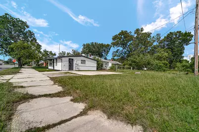 2101 Chase Street, Gary, IN 46404 - Photo 17
