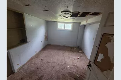5012 Arthur Street, Gary, IN 46408 - Photo 9