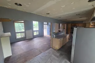 5012 Arthur St, Gary, IN 46408 - Photo 3