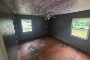 5012 Arthur St, Gary, IN 46408 - Photo 5