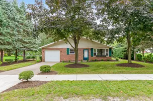 705 2nd Ave NW, Demotte, IN 46310 - Photo 1