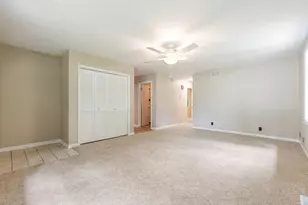 705 2nd Ave NW, Demotte, IN 46310 - Photo 5