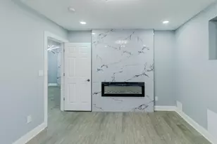 4184 Van Buren St, Gary, IN 46408 - Photo 27