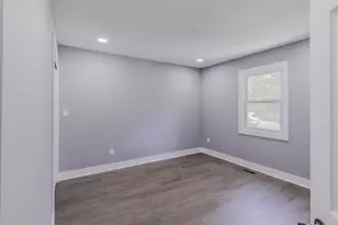 4184 Van Buren St, Gary, IN 46408 - Photo 9