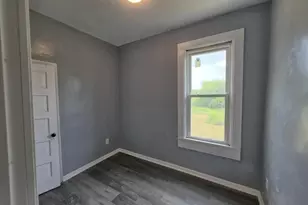 1653 W 10th Pl, Gary, IN 46404 - Photo 5