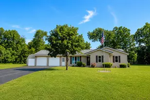 2105 S Tribue Dr, Knox, IN 46534 - Photo 1