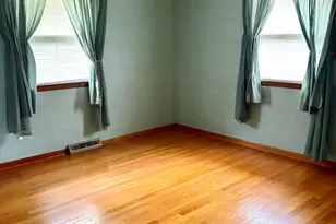 701 N Jay Ave, Griffith, IN 46319 - Photo 7