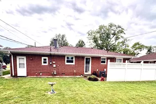 701 N Jay Ave, Griffith, IN 46319 - Photo 11