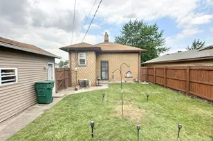 6607 Alabama Ave, Hammond, IN 46323 - Photo 3