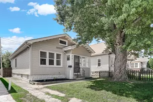 414 165th St, Hammond, IN 46324 - Photo 1
