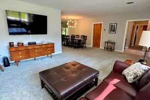 1801 Kingsbury Ave, La Porte, IN 46350 - Photo 9