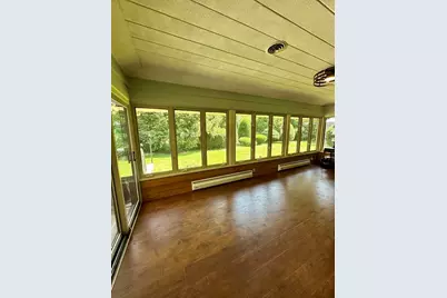1801 Kingsbury Avenue, La Porte, IN 46350 - Photo 7