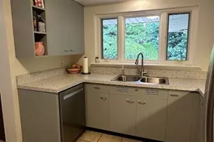 1801 Kingsbury Ave, La Porte, IN 46350 - Photo 17