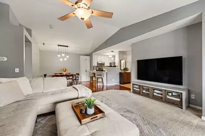 9841 Wildwood Court #2c, Highland, IN 46322 - Photo 5
