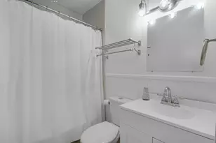 1250 N Glenwood Ave, Griffith, IN 46319 - Photo 13