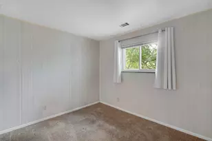 1250 N Glenwood Ave, Griffith, IN 46319 - Photo 17
