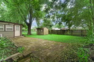 1250 N Glenwood Ave, Griffith, IN 46319 - Photo 19