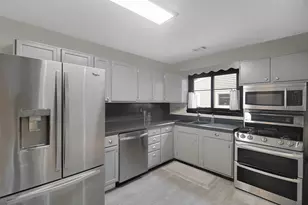 1250 N Glenwood Ave, Griffith, IN 46319 - Photo 5