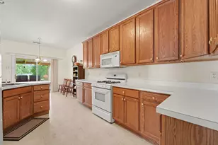 1525 Schaller Ln, Dyer, IN 46311 - Photo 7