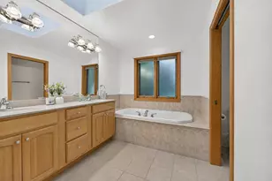 7061 E 107th Ct, Crown Point, IN 46307 - Photo 19