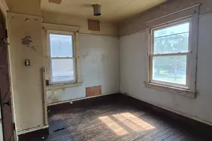 544 Van Buren St, Gary, IN 46402 - Photo 19