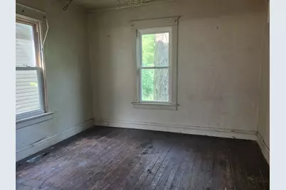 544 Van Buren Street, Gary, IN 46402 - Photo 5