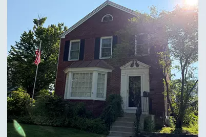 426 Elmhurst Avenue, Valparaiso, IN 46385 - Photo 1