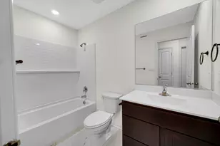 8710 Larkspur Ln, Saint John, IN 46373 - Photo 15
