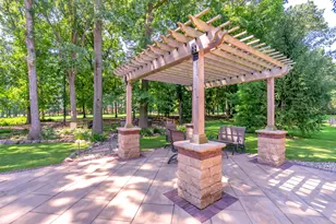 284 Muirfield Dr, Valparaiso, IN 46385 - Photo 49